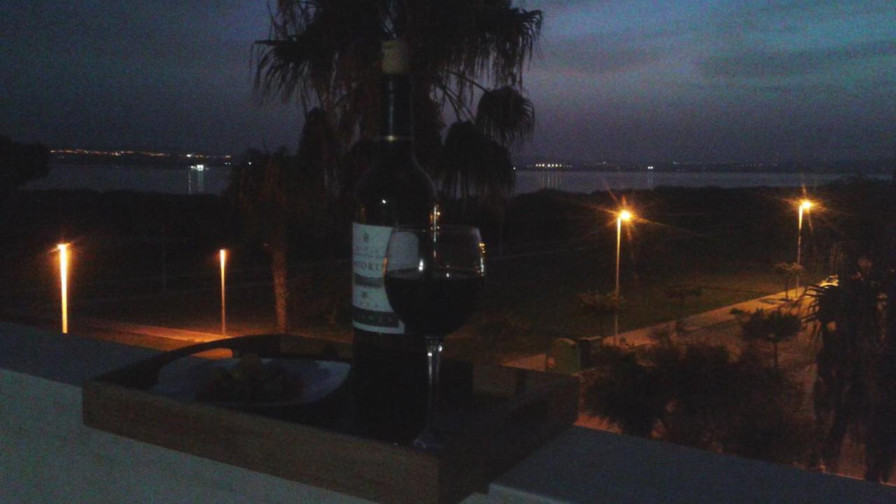 Bnb Casa Frente Al Lago Rosa Torrevieja Exterior photo