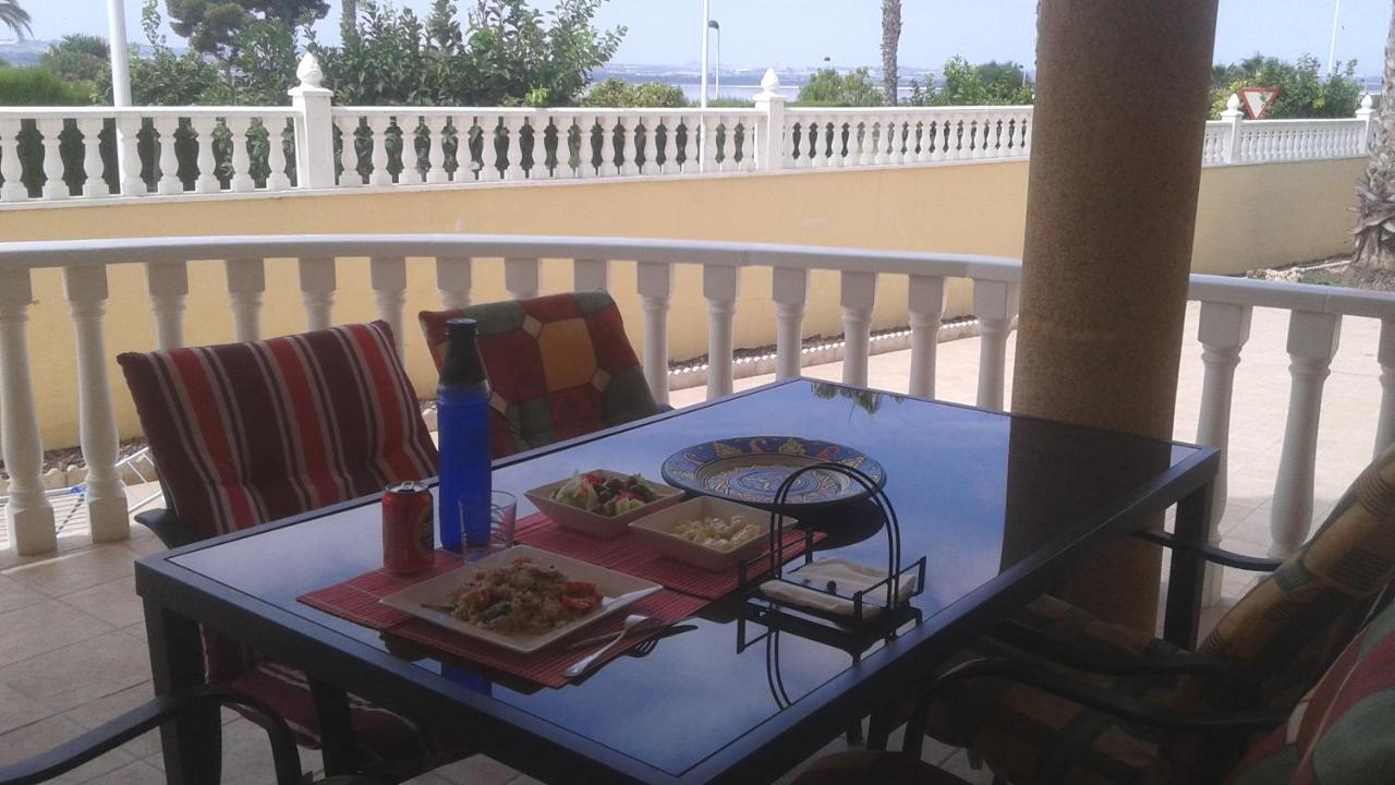 Bnb Casa Frente Al Lago Rosa Torrevieja Exterior photo
